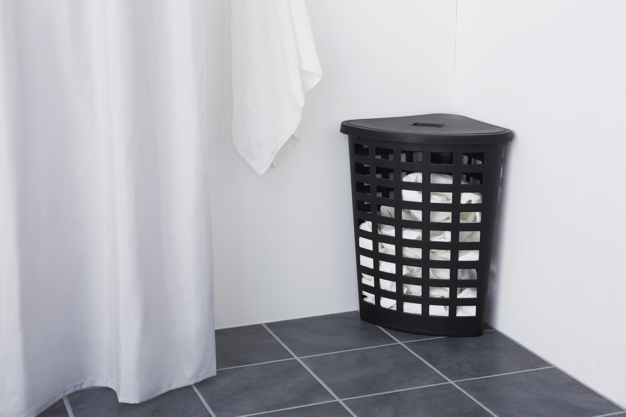 Clevere Designlösungen für die Aufbewahrung im Bad - Plast Team